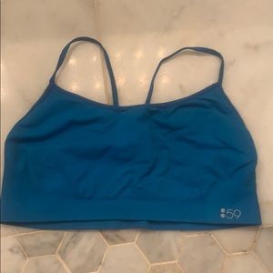 sports bra